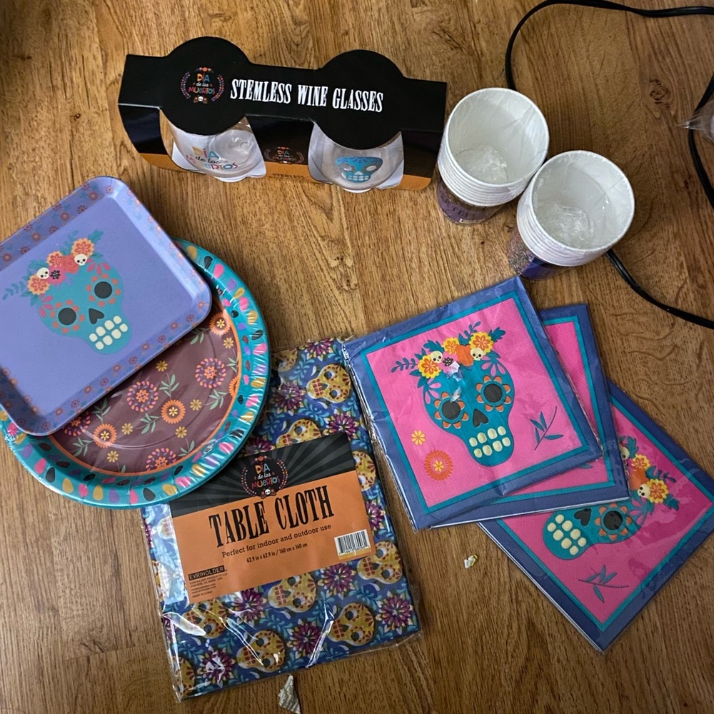Day of the Dead party set